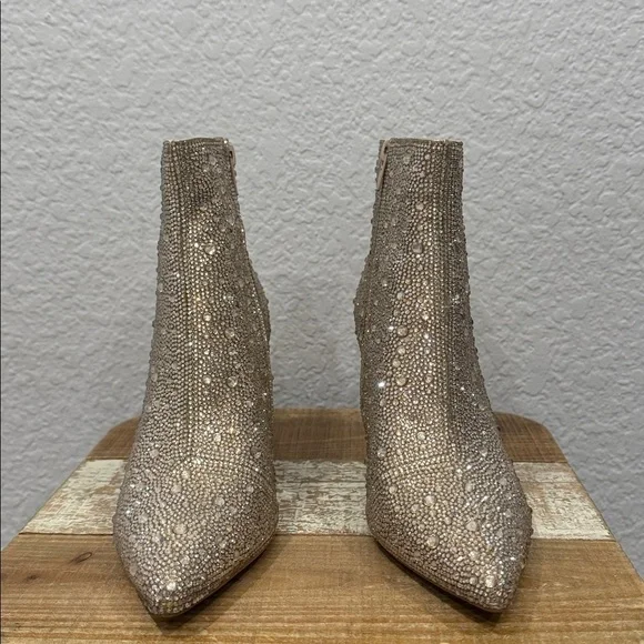 Betsey Johnson Cady Rhinestone Light Gold Ankle Boots Size 6 - Picture 3 of 7